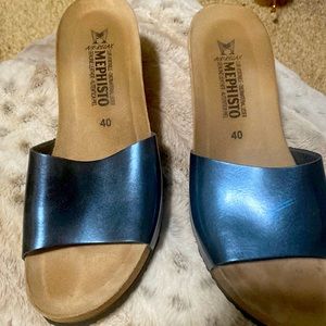 Mephisto Blue Slides